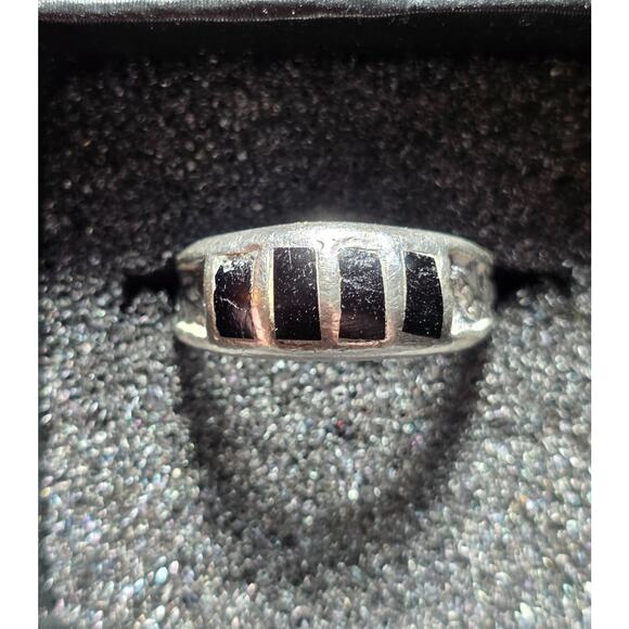 Sterling Silver & Black Onyx Inlay Ring Size 7 - Picture 1 of 9